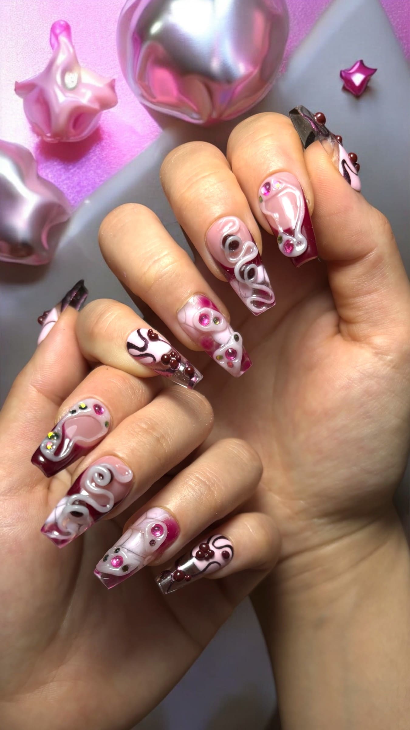 press on nails faits main rose 3D 